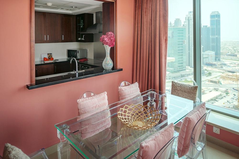 Dream Inn - Apartment With Private Terrace, 29 Boulevard Downtown Ντουμπάι Εξωτερικό φωτογραφία