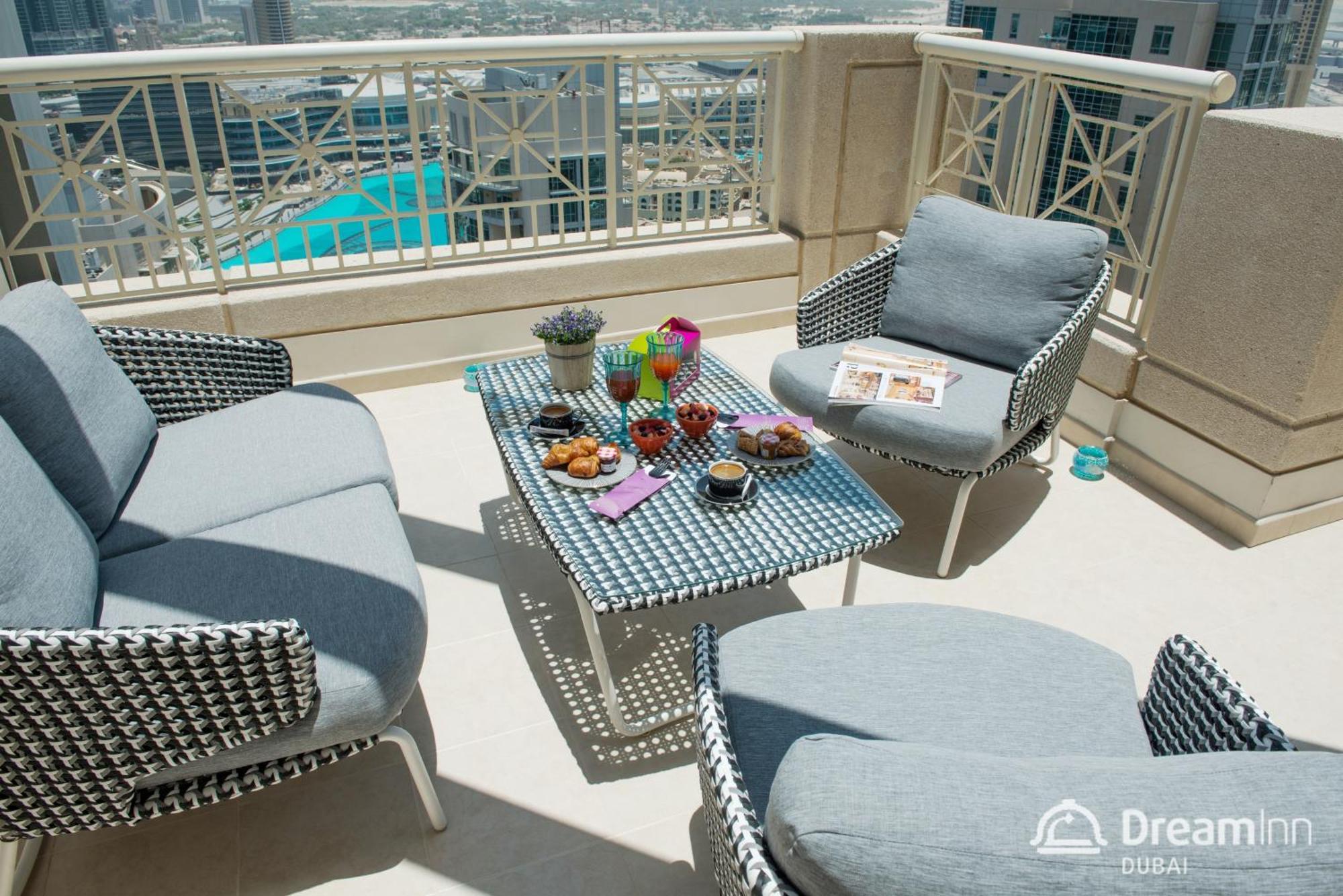Dream Inn - Apartment With Private Terrace, 29 Boulevard Downtown Ντουμπάι Εξωτερικό φωτογραφία